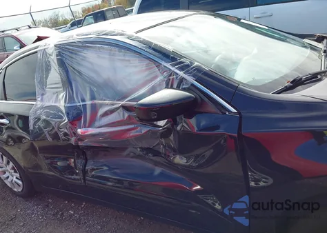 2015 Nissan Altima 2.5 S z USA, uszkodzony, nr VIN 1N4AL3APXFC219232